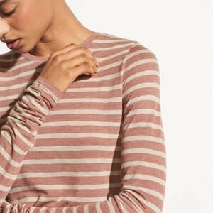 Vince • Long Sleeve Striped Crewneck Tee